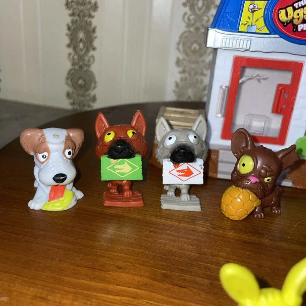 The Ugglys Pet Resort And Lots Of Figures | Glow Series 1 & 2 | Sounds‎ Works